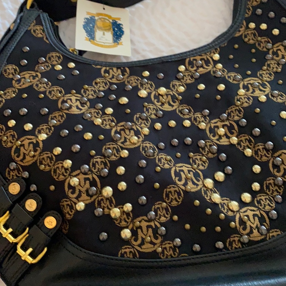 BRAND NEW HOBO STYLE PURSE